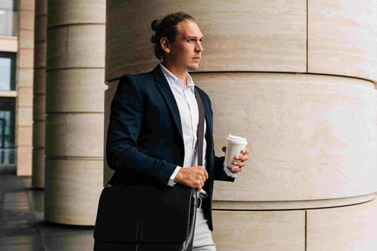 Crossbody Bags for Men: A Minimalist’s Everyday Essential