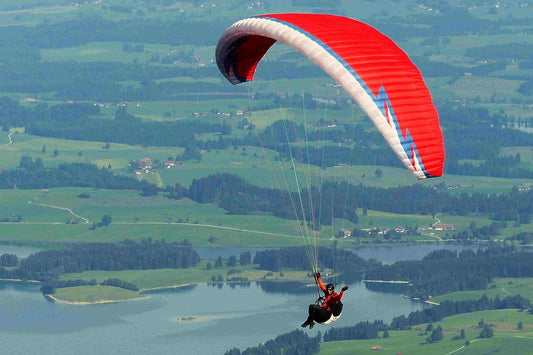 Paragliding for Fitness: Core Strength and Mental Agility in the Skies